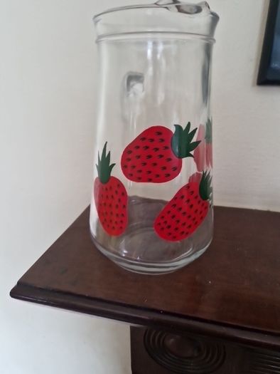 lemonade jug
