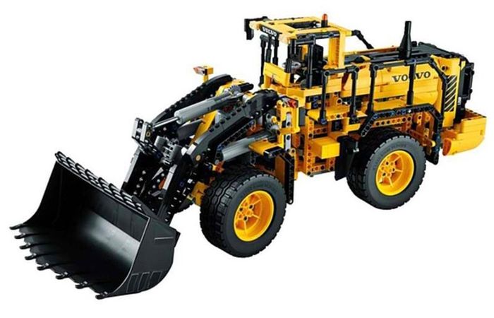 Lego Technic 42030 Volvo L350F Wheel Loader