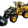 Lego Technic 42030 Volvo L350F Wheel Loader Image 2