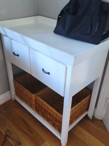 baby changing table