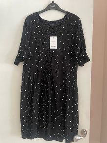 Polka dot short sleeve dress
