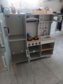 wooden kitchen