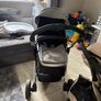 2in 1 baby pram car seat & isofix. NEED GONE ASAO. Image 6
