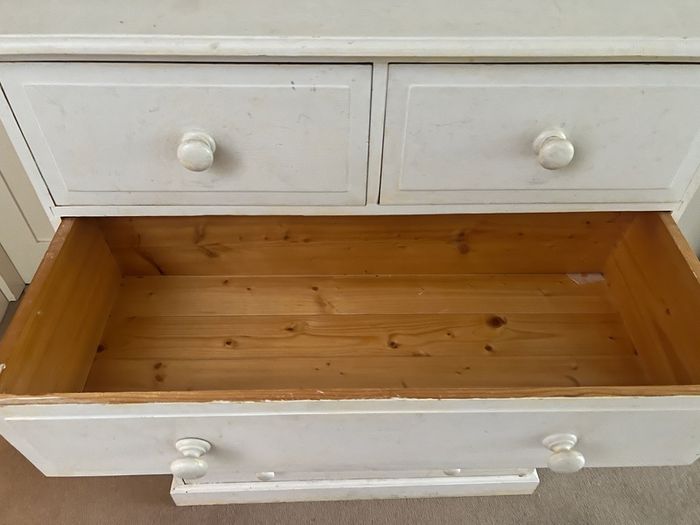 Solid pine chest of drawers