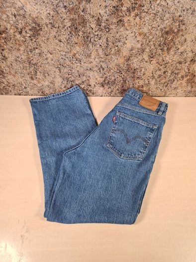 LEVIS RIBCAGE STRAIGHT Blue denim jeans stretchy Size W30 L27  women girls