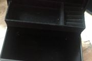 Large jewellery box