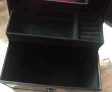Large jewellery box