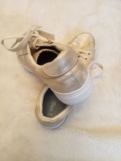 Dunnes Stores Gold Shimmer Trainers - UK 7