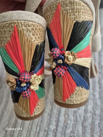 Tory burch