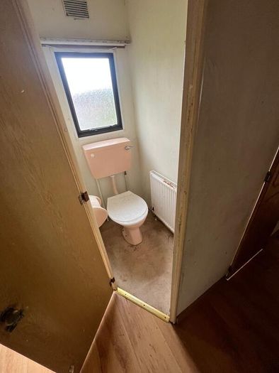 Mobile home free to take away