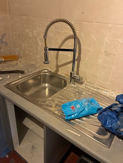 Sink & Faucet