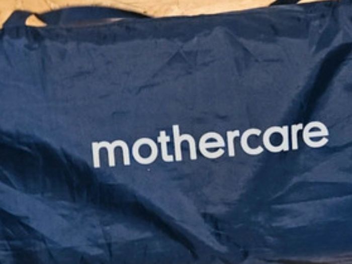 travel cot