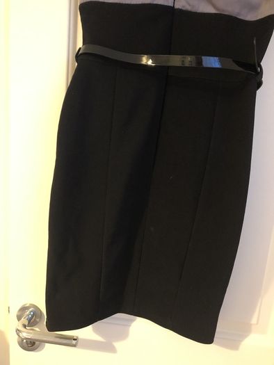 Lovely dress size 8 like new