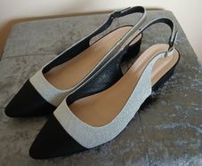 Women's shoes size 6