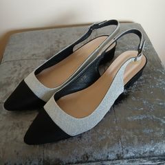 Women's shoes size 6