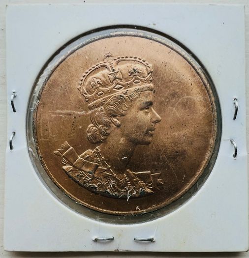 Queen Elizabeth II 2nd June 1953 Bronze Coronation Medal