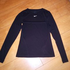 womens Nike crew neck sports top