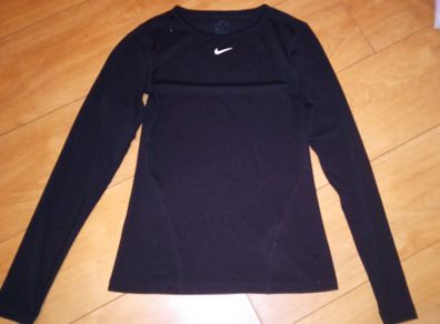 womens Nike crew neck sports top