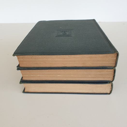 Carpenter and joiner books 1947 Vol 1-3 Caxton