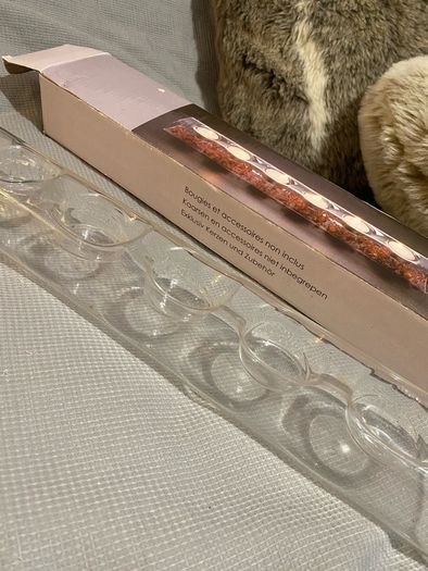 Tealight holder