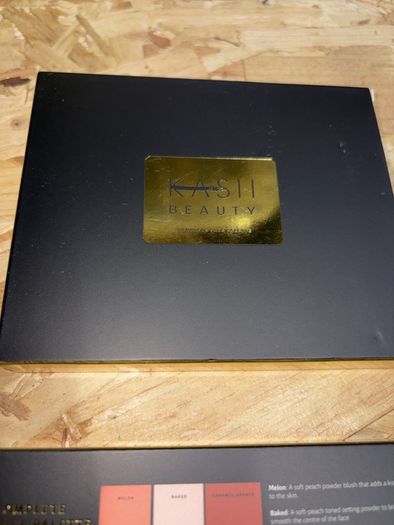 Kash  Beauty Palette
