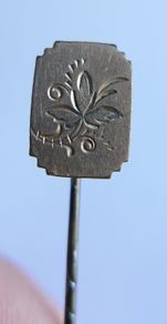 Victorian Gold Metal Antique Stick Pin with Gold Plated  Flower