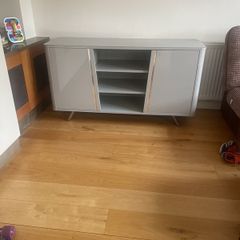 sideboard