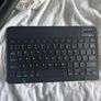 Apple Ipad A16 128 Gb with Meta Pen,Leather Case and keyboard and IPad cable Image 4