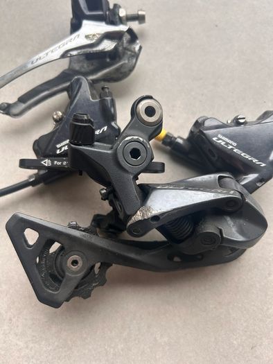 Shimano Ultegra R8020 / R8000 11-Speed Disc Groupset