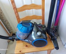 Morphy Richards Vacuum Cleaner in excellent condition