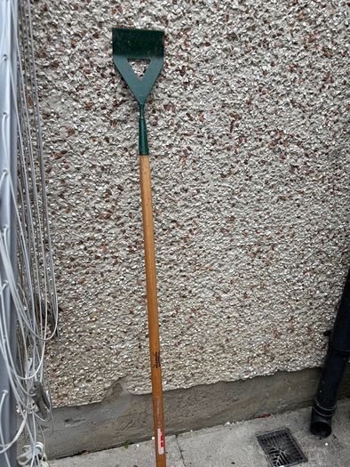 garden hoe