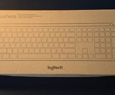 Logitech MX Keys BNIB