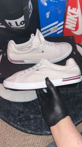 Tommy Hilfiger Essential Stripes Sneakers SIZE 41EU 7UK White Stripes