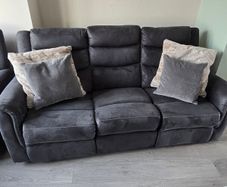 Recliner 3 seater and recliner 1 seater