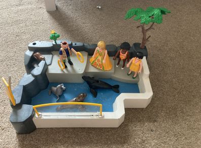 playmobil seal pool set
