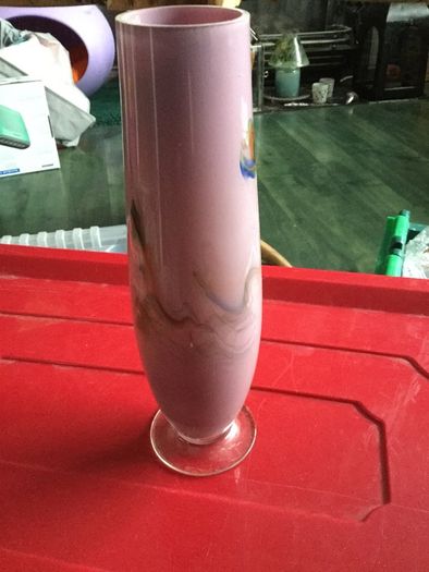 Lovely vintage glass vase approx 14 inches high