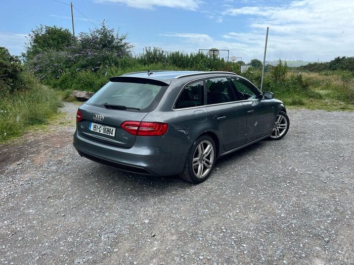 Audi A4 Avant S Line 2.0 TDI 174hp  Full Spec