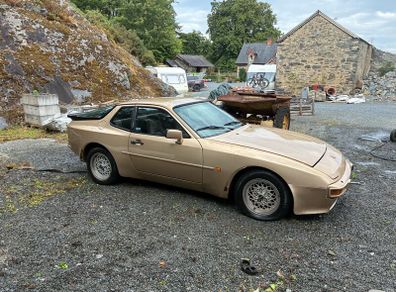 1985 Porsche 944