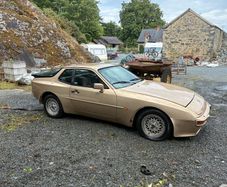 1985 Porsche 944
