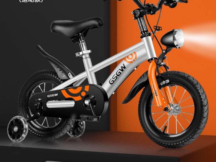 kids bike with lights new in