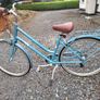 Ladies bicycle Image 2