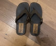 mens sandals