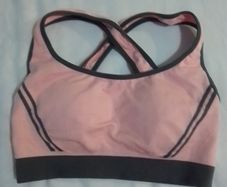 sports bra