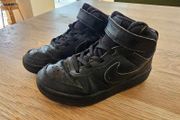 Boys Black Nike 12 UK Boys