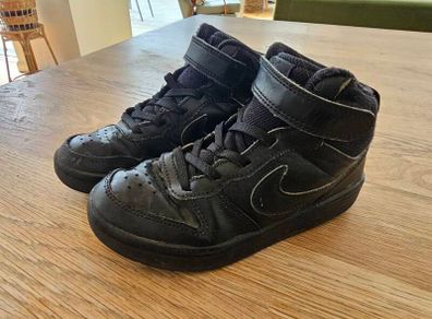 Boys Black Nike 12 UK Boys