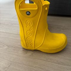 crocs boots