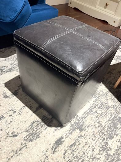 coffee table/stool