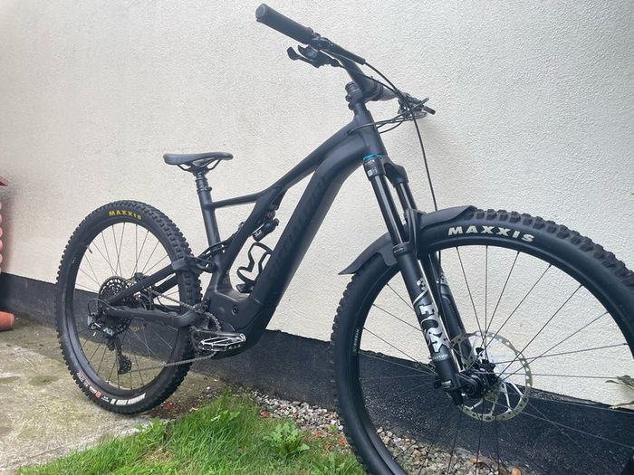 Specialized Turbo Levo Full Suspension Electric Mountain Bike