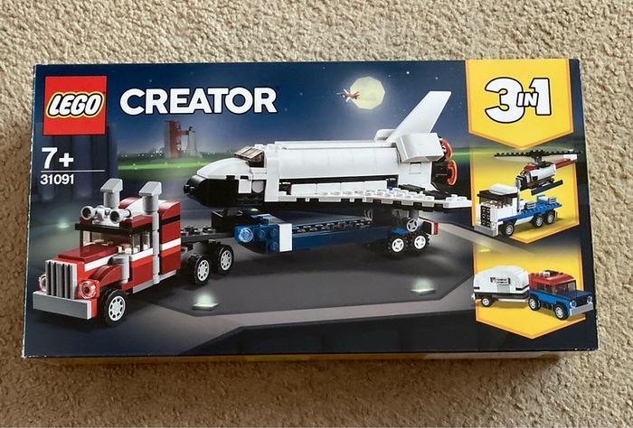 Lego creator 3 in 1