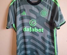 Celtic 2023/24 Slim Fit Third Jersey (Large)